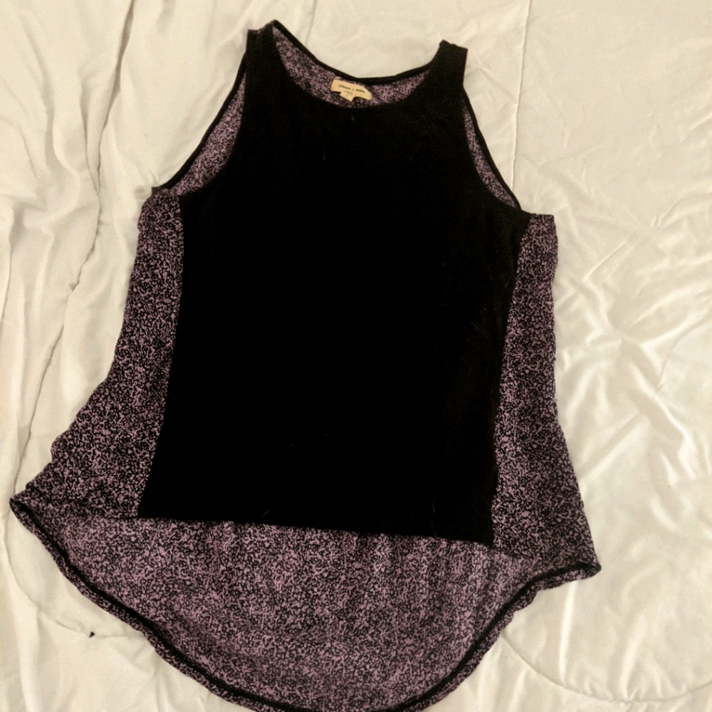High low colorblocked sleeveless top